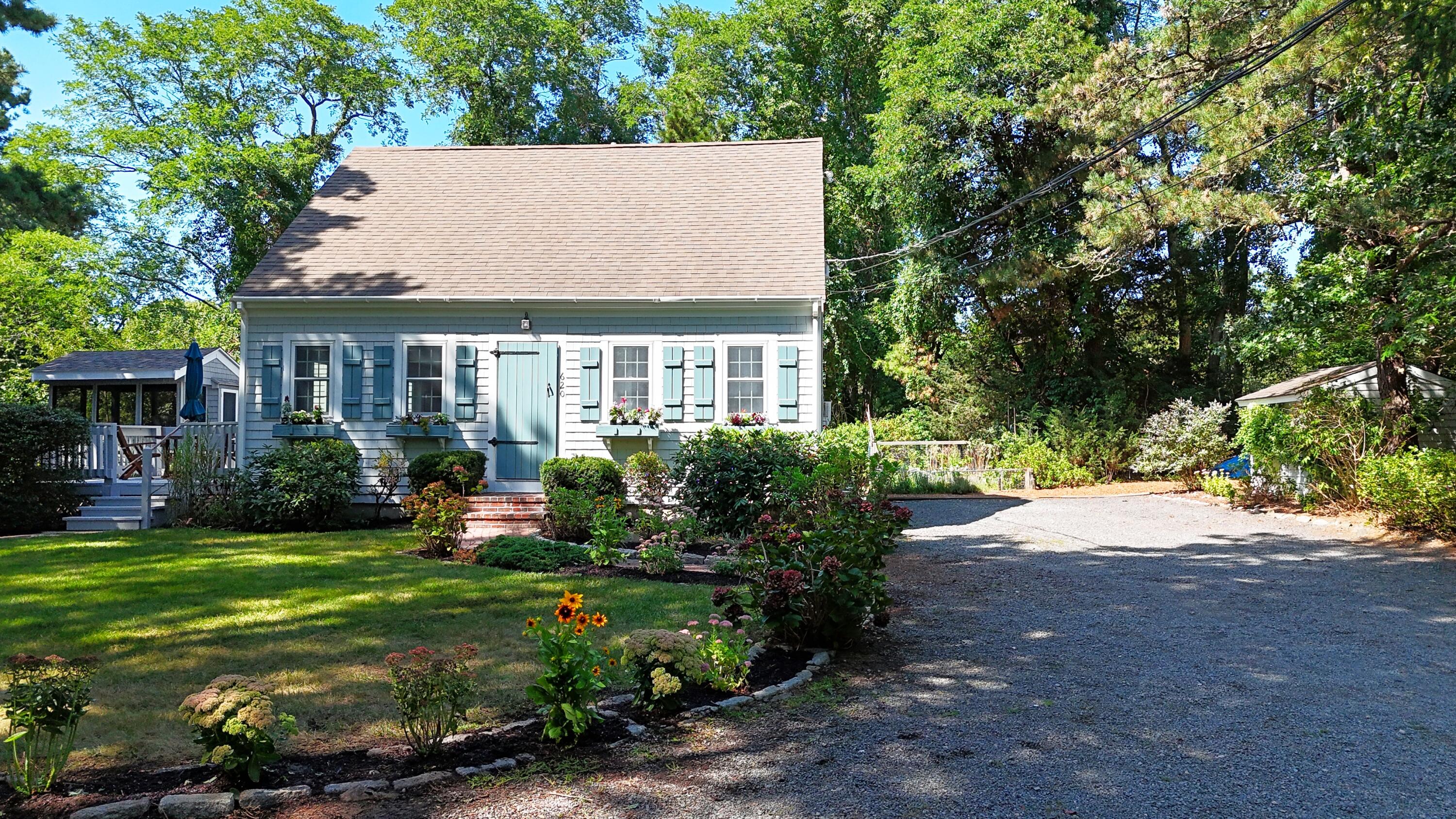 620 Kingsbury Beach Road
