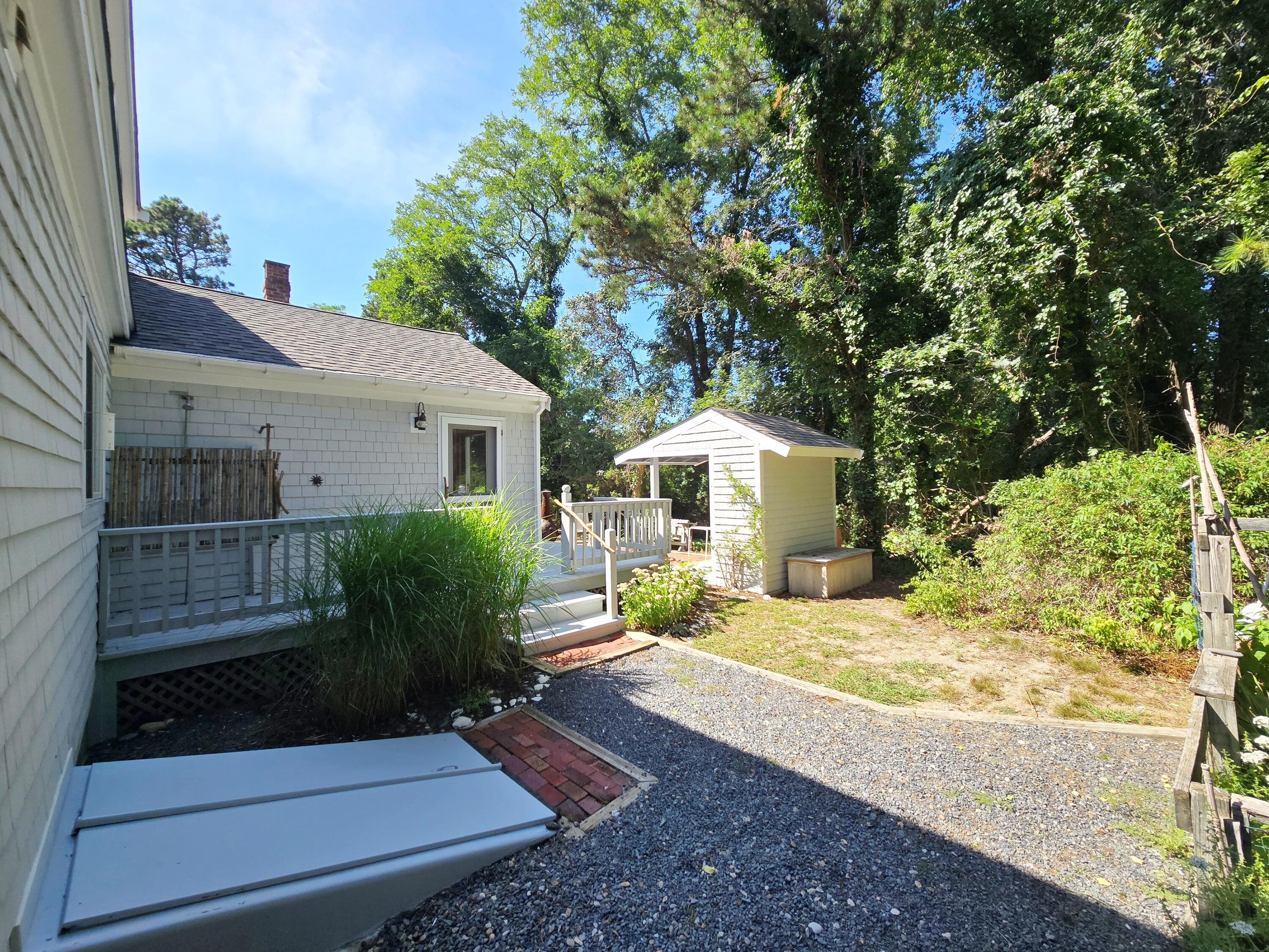 620 Kingsbury Beach Road