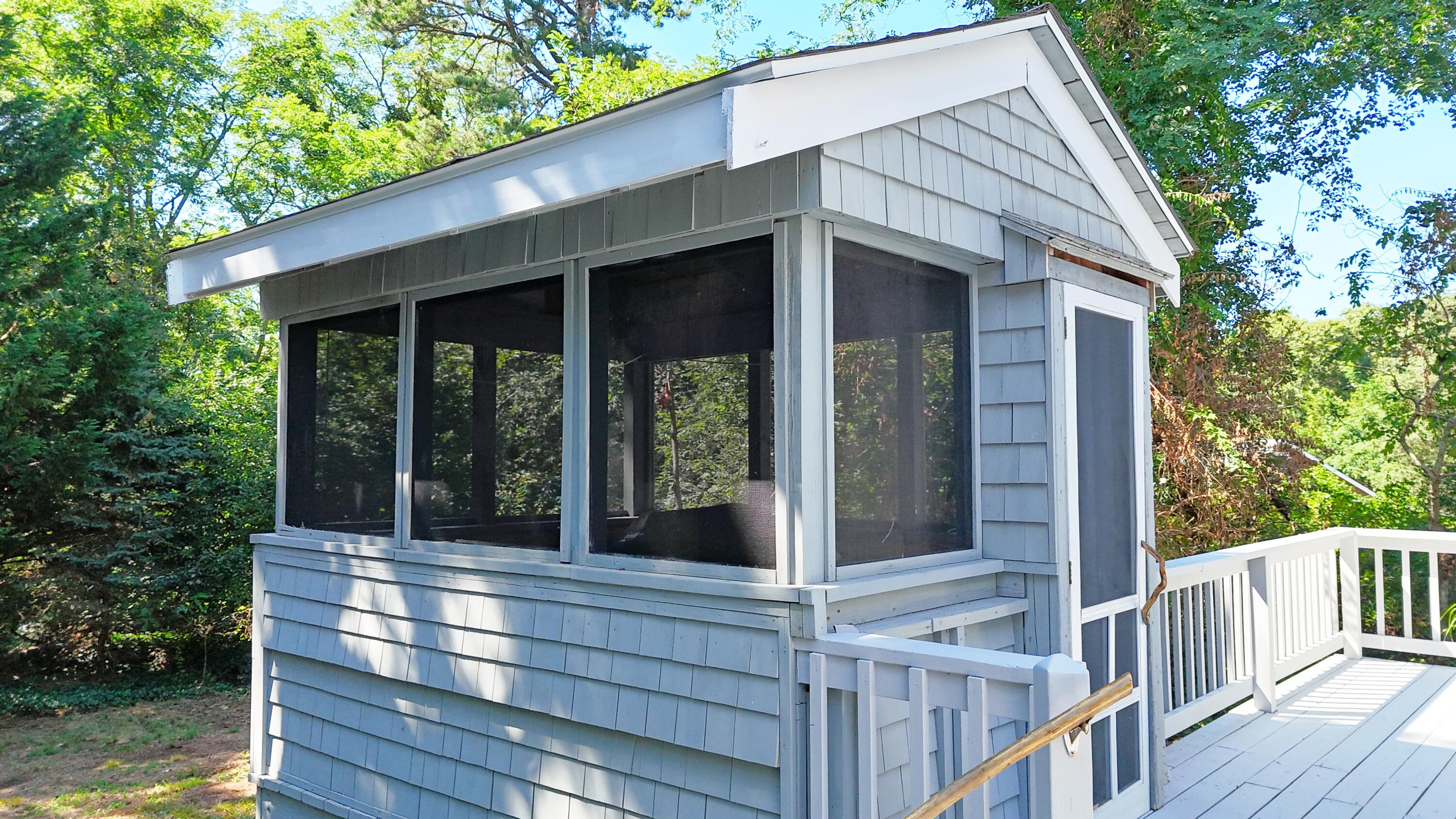 620 Kingsbury Beach Road