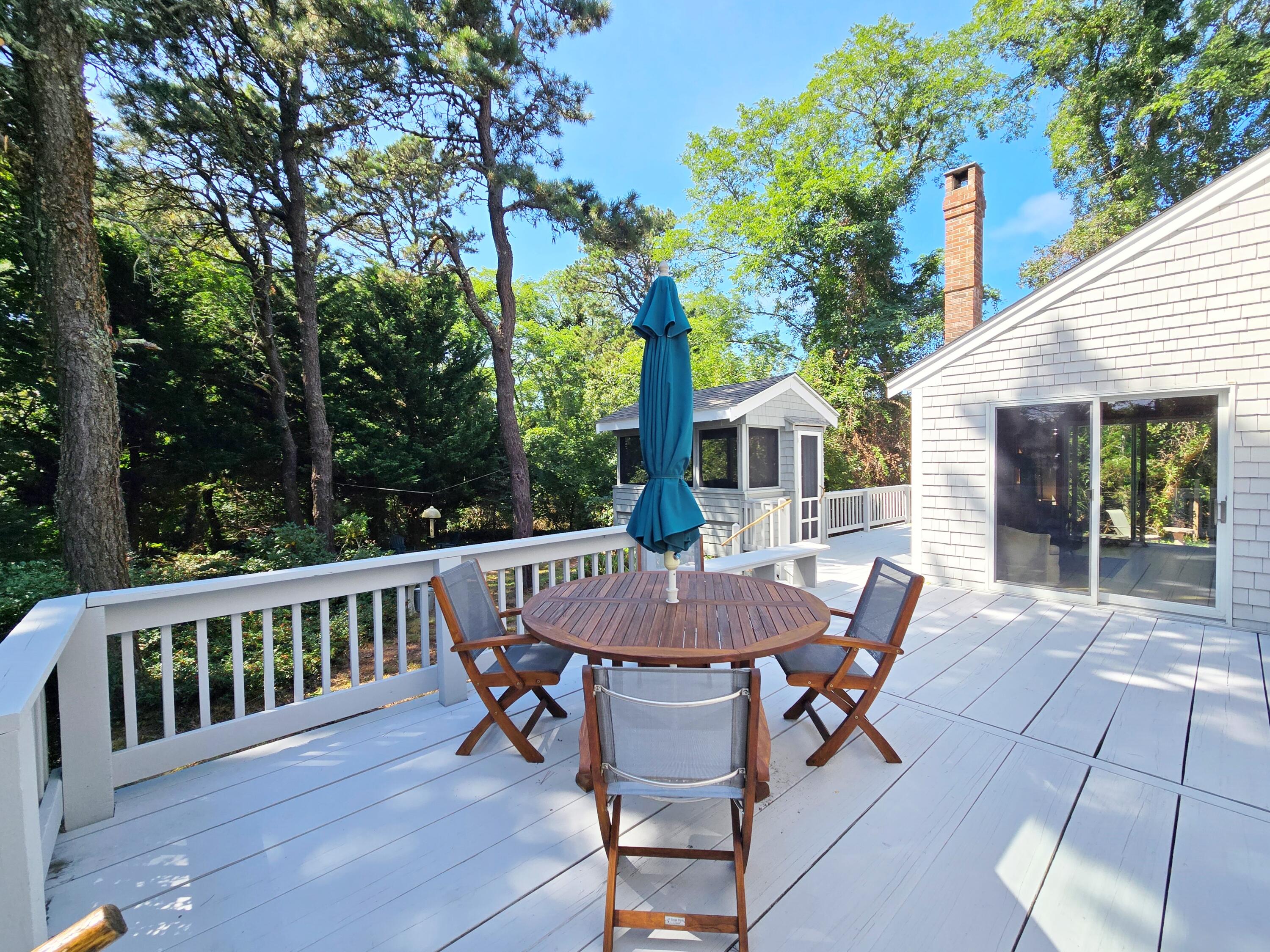 620 Kingsbury Beach Road