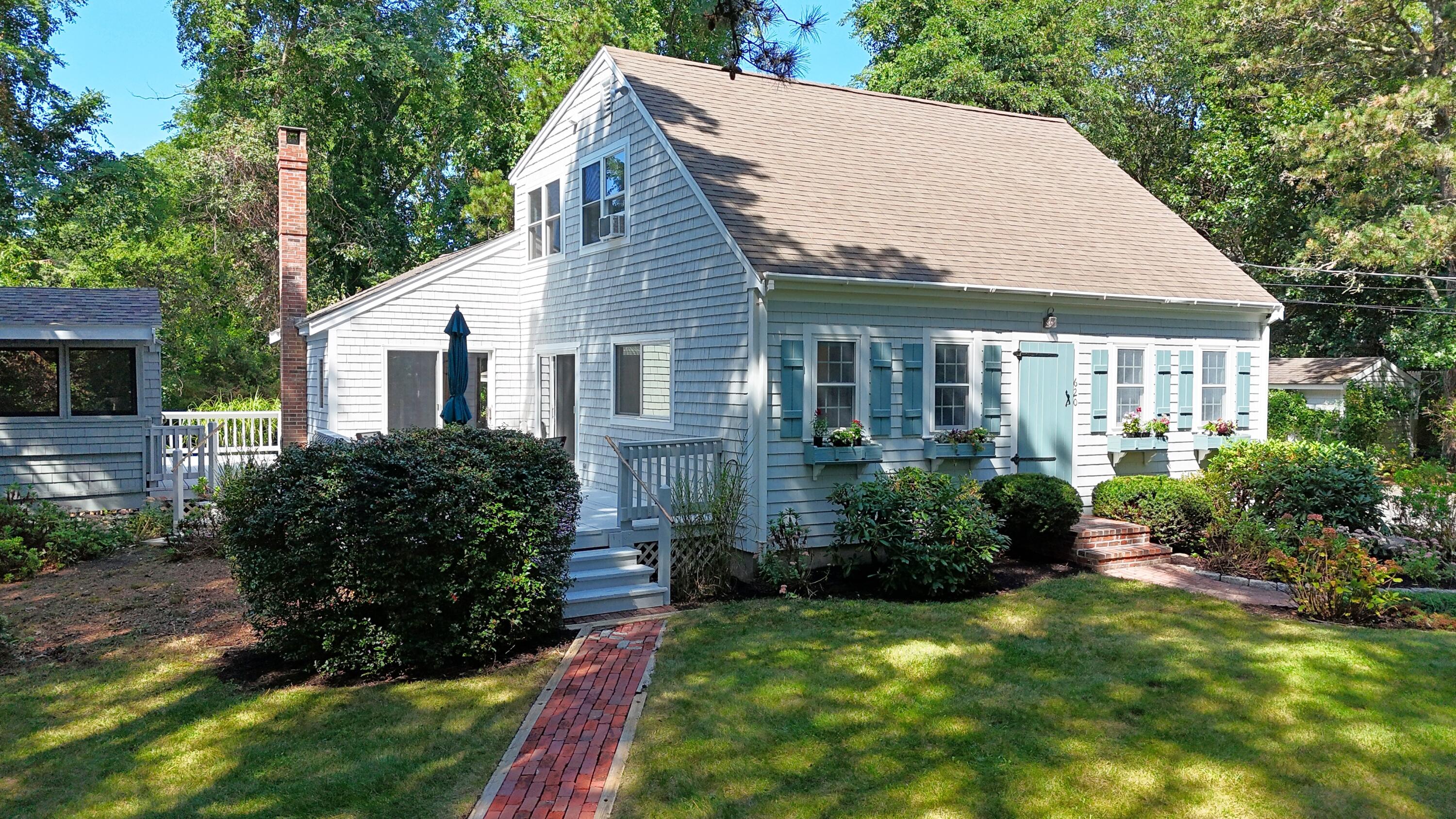 620 Kingsbury Beach Road