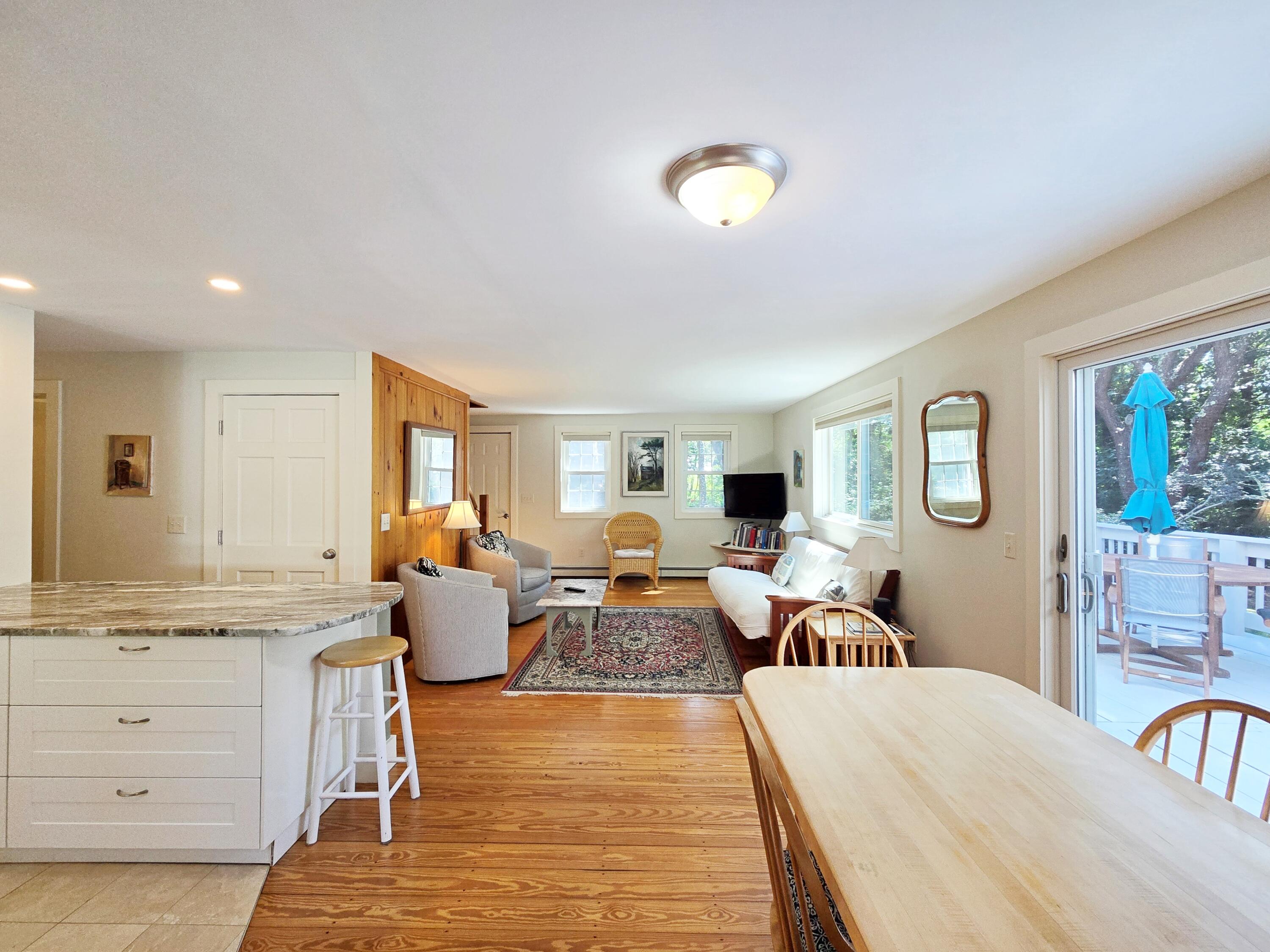 620 Kingsbury Beach Road