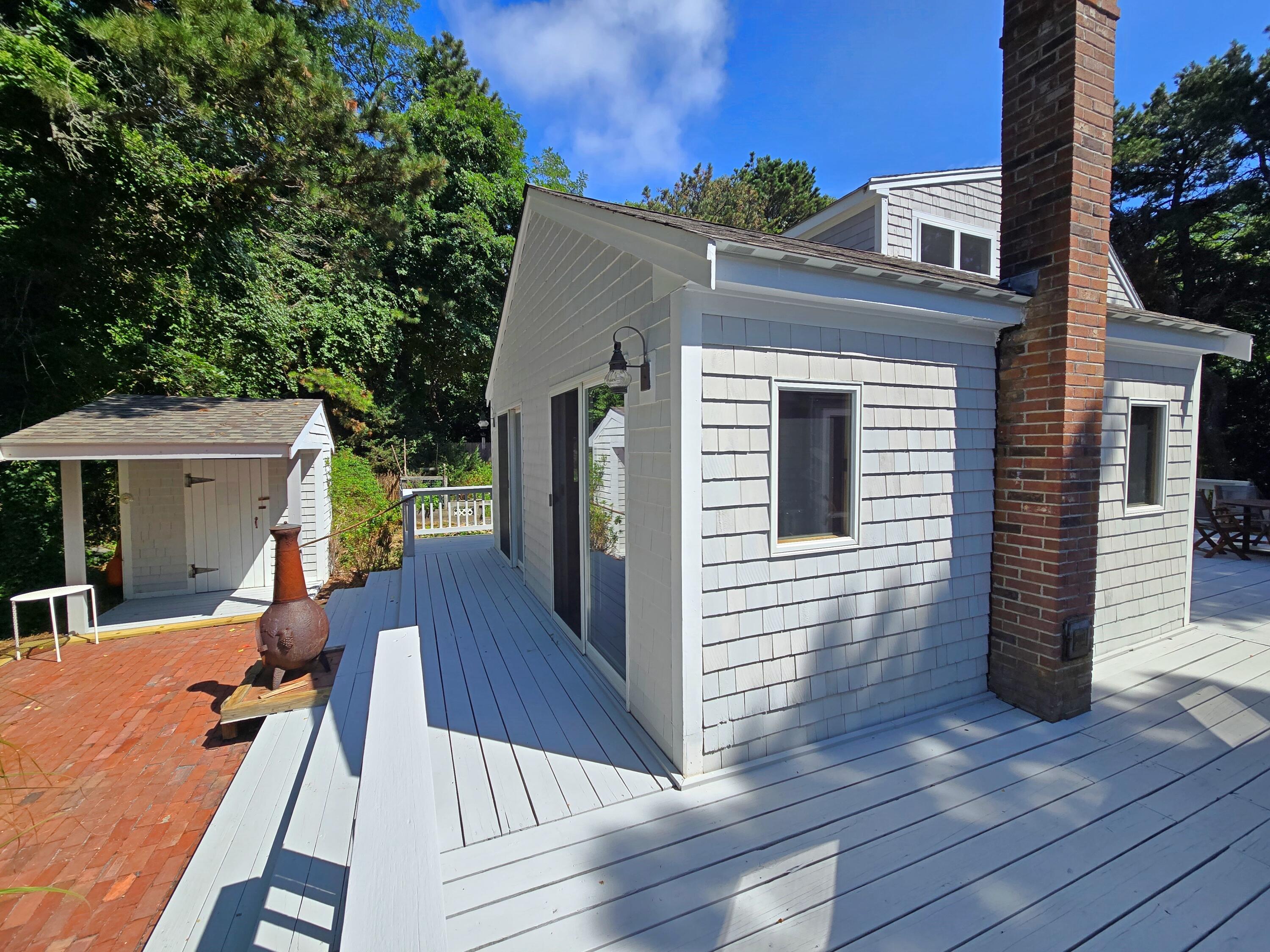 620 Kingsbury Beach Road