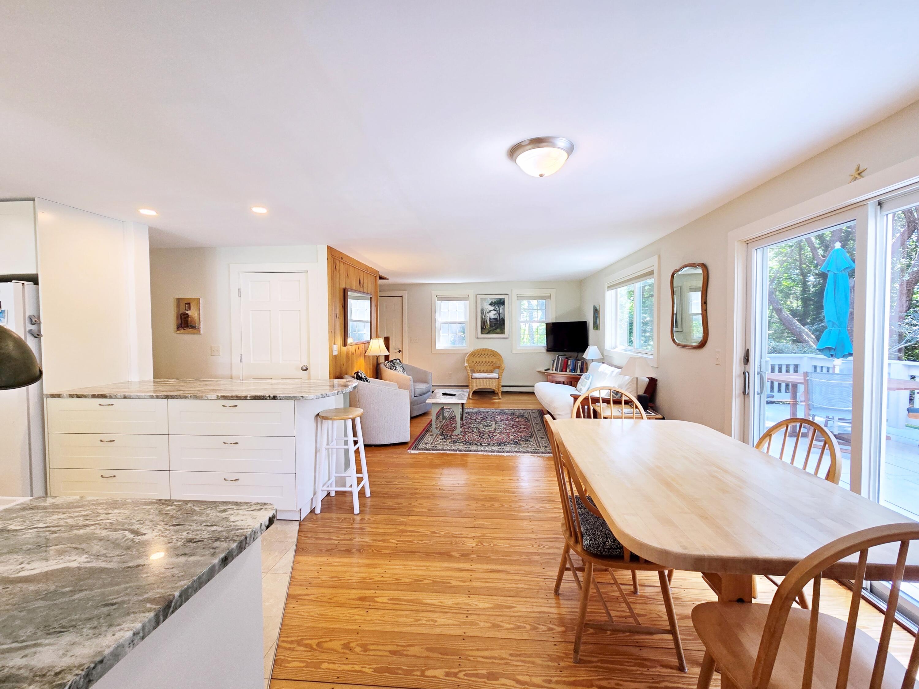 620 Kingsbury Beach Road