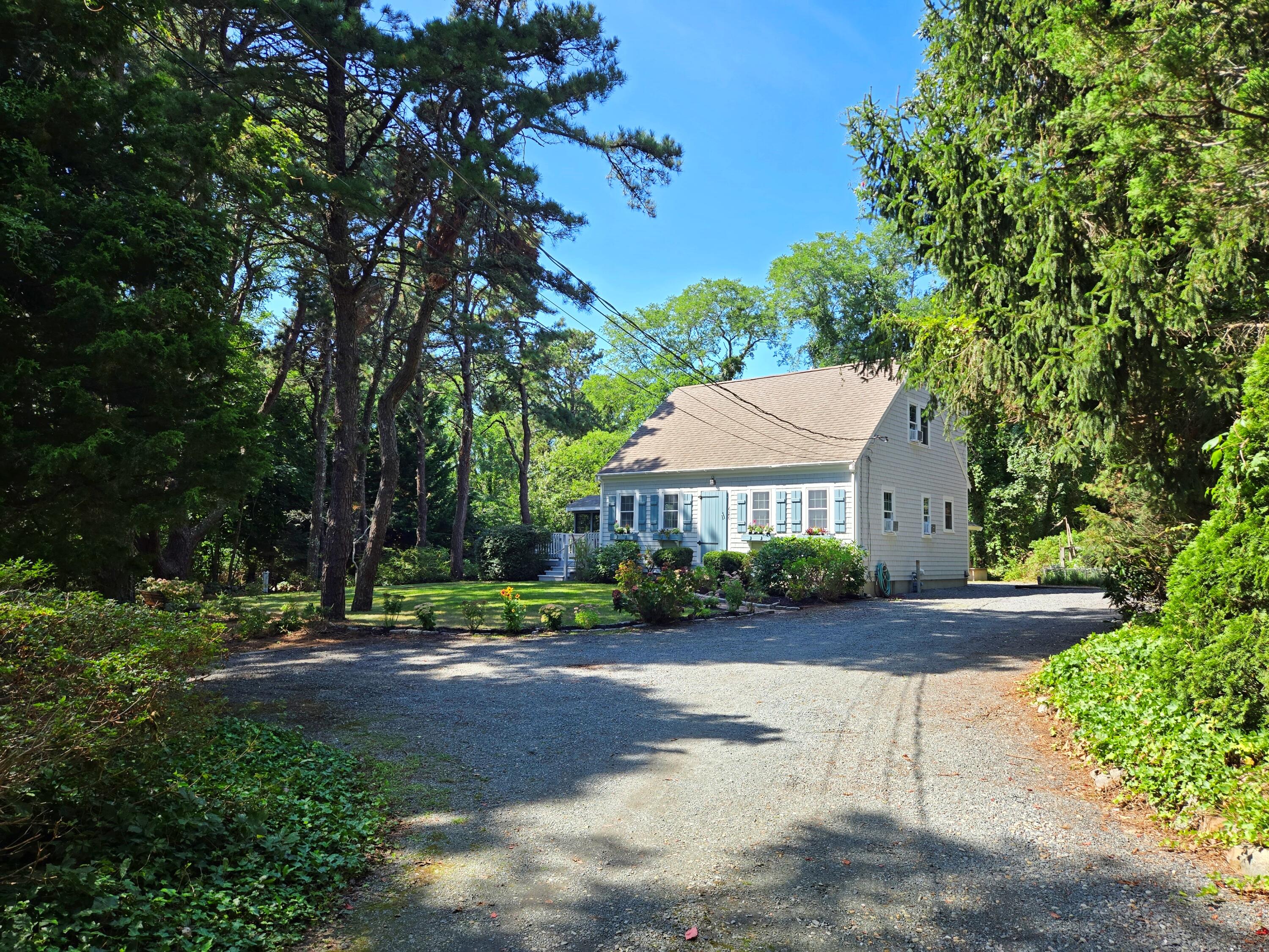 620 Kingsbury Beach Road