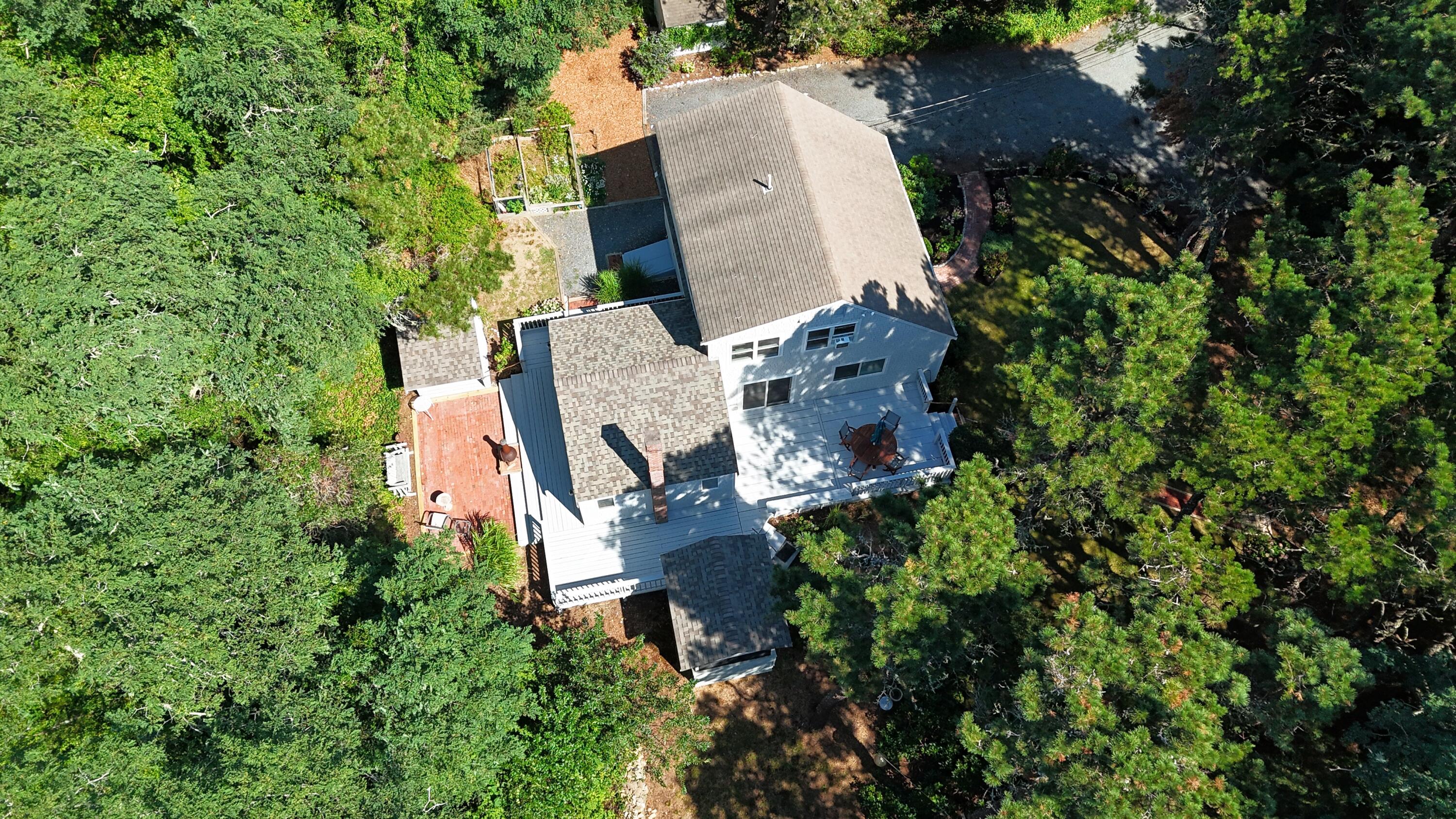 620 Kingsbury Beach Road