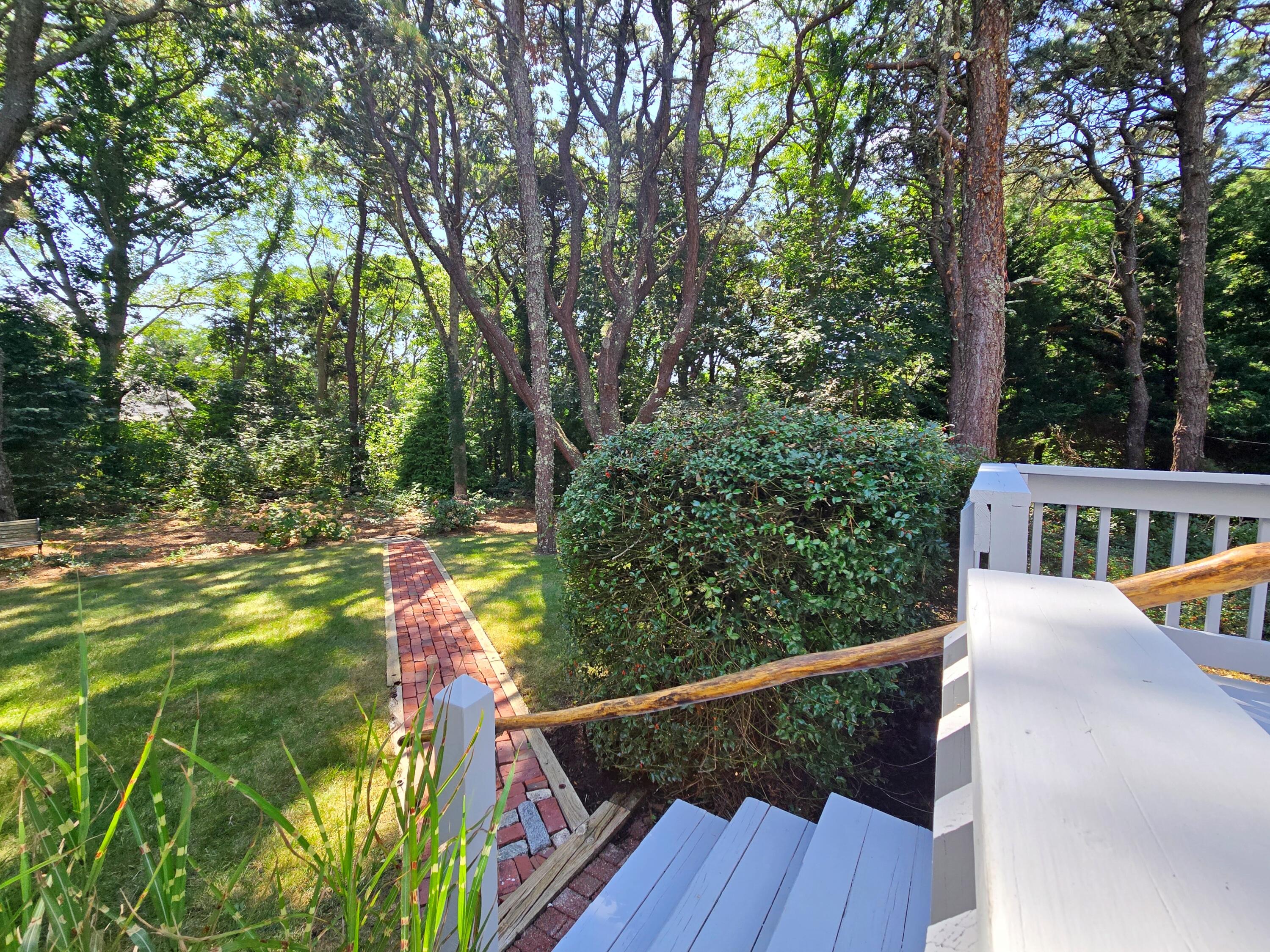620 Kingsbury Beach Road