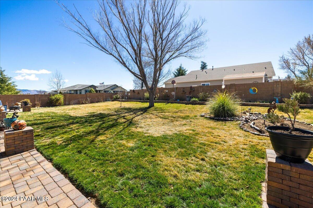 7957 Sittin Pretty Path