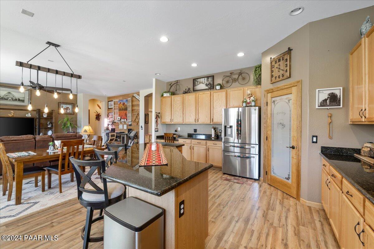 7957 Sittin Pretty Path