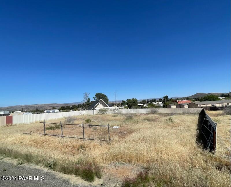 15869 S Chestnut Lane