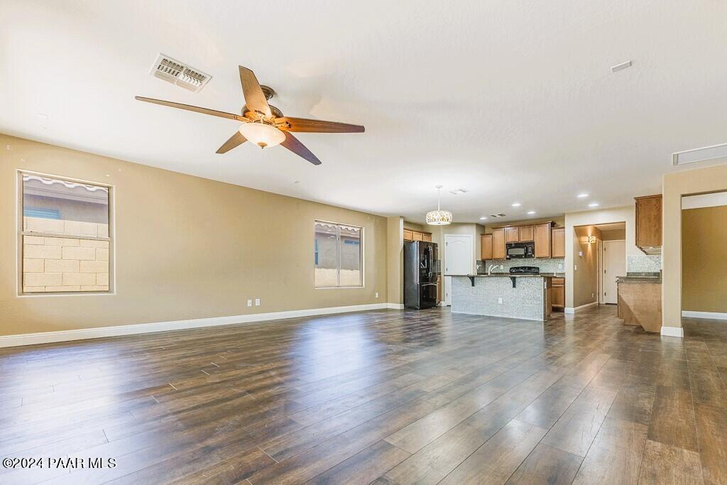 1167 W Desert Seasons Dr Drive