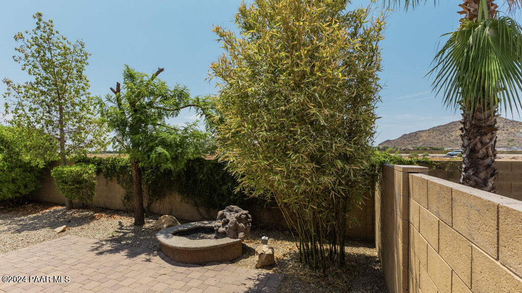 1167 W Desert Seasons Dr Drive