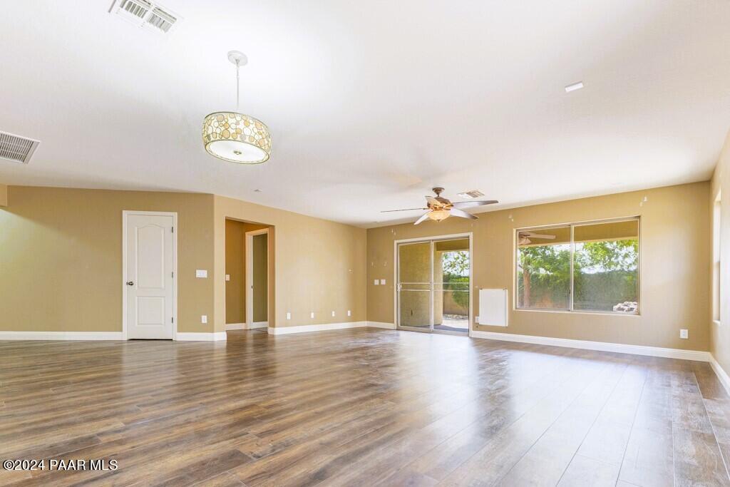 1167 W Desert Seasons Dr Drive