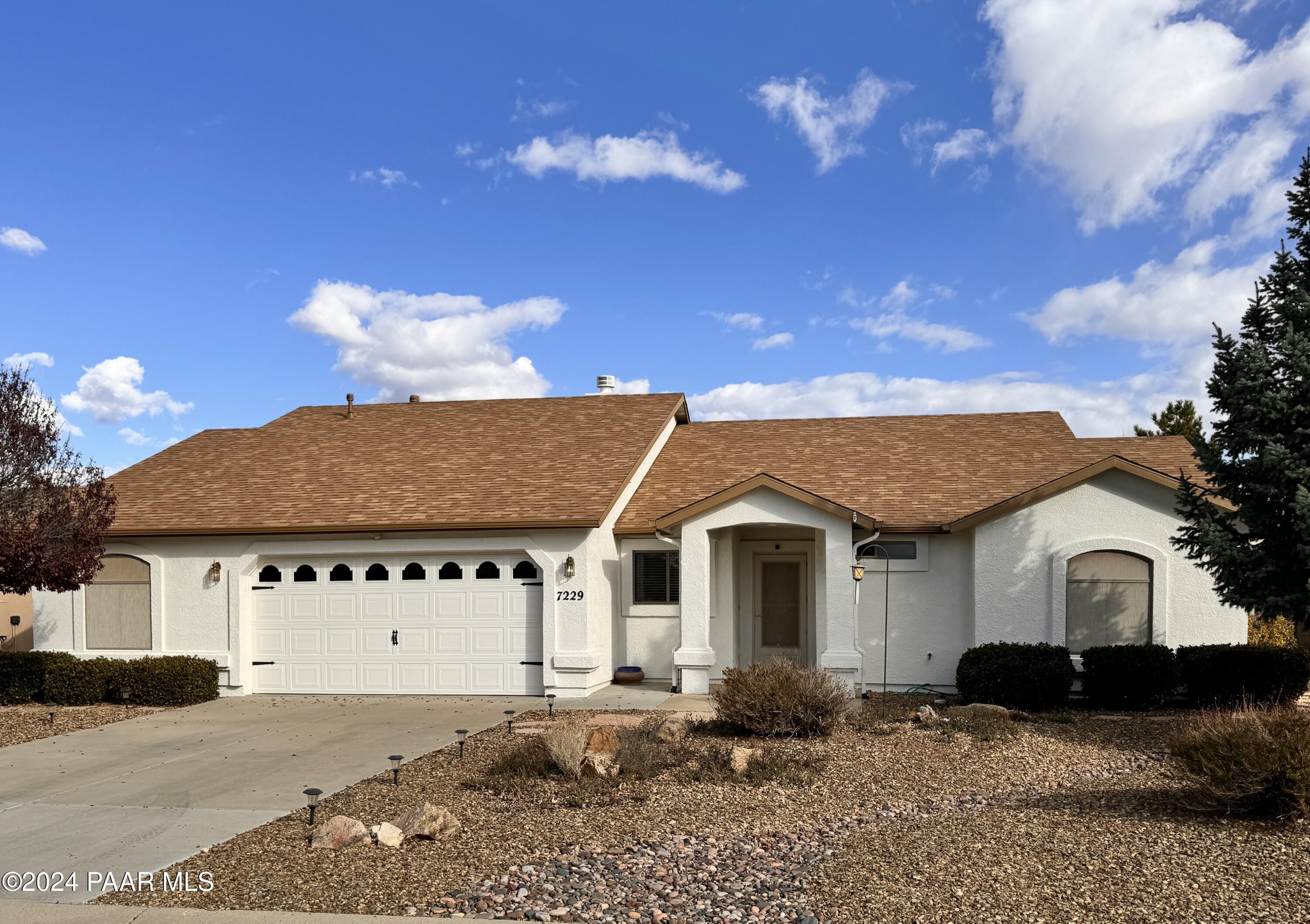 7229 N Sunrise Vista