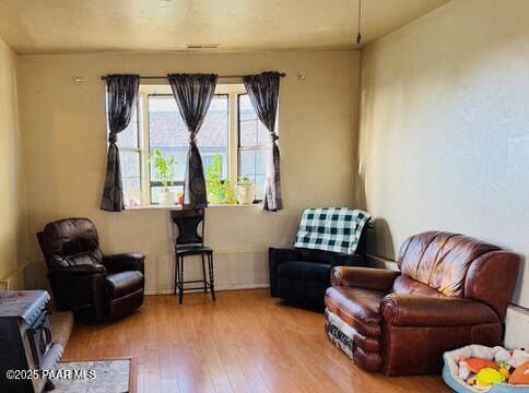 327 N Arizona Avenue