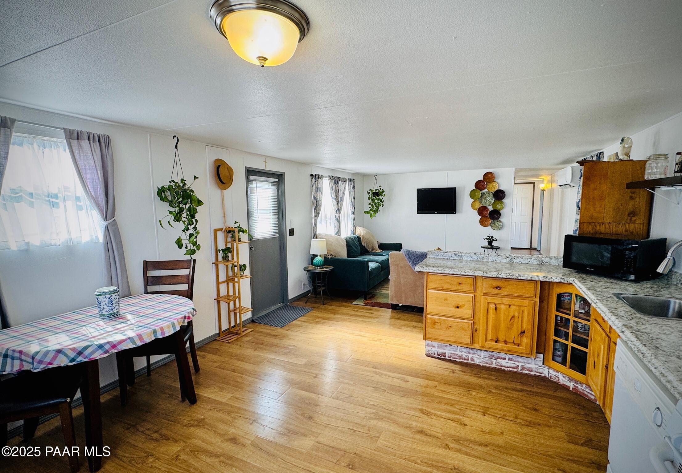 4518 N Katie Circle W