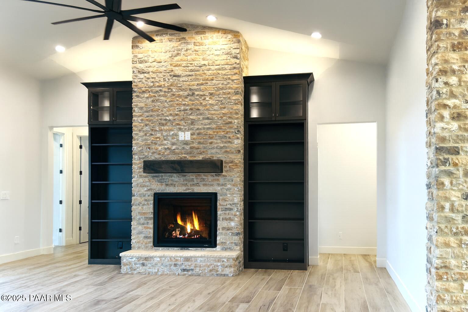 1170 E Cougar Ridge Road