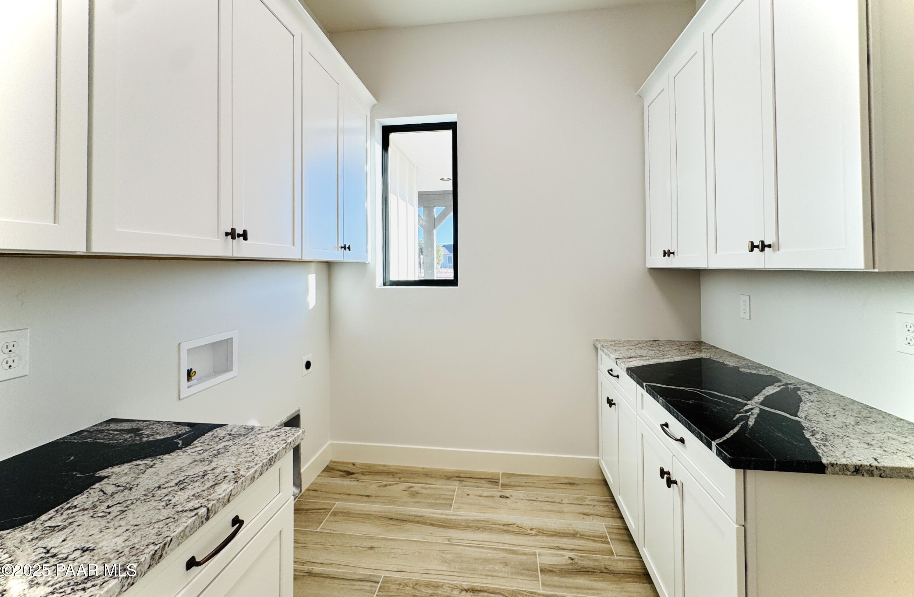 1170 E Cougar Ridge Road