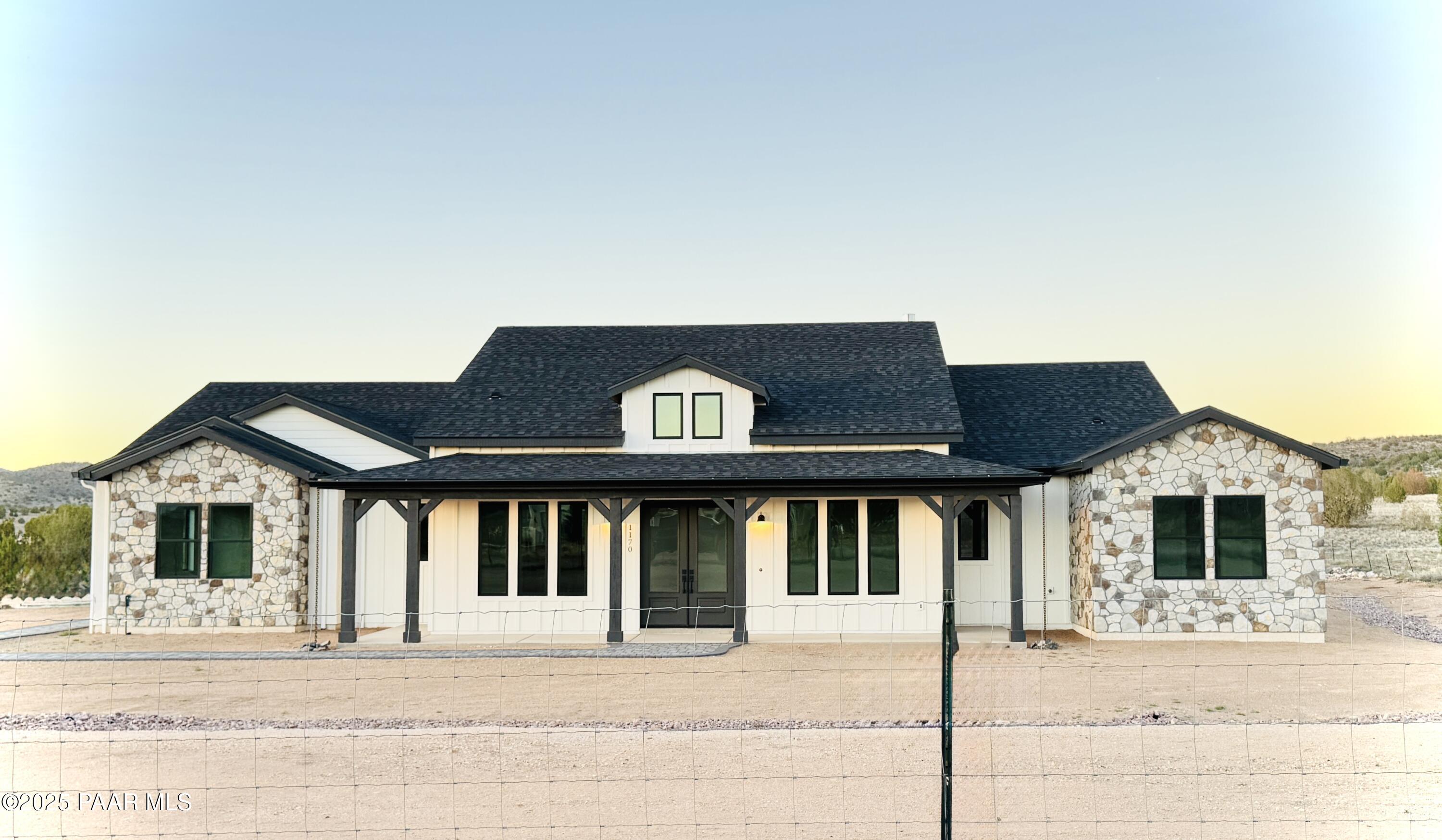 1170 E Cougar Ridge Road