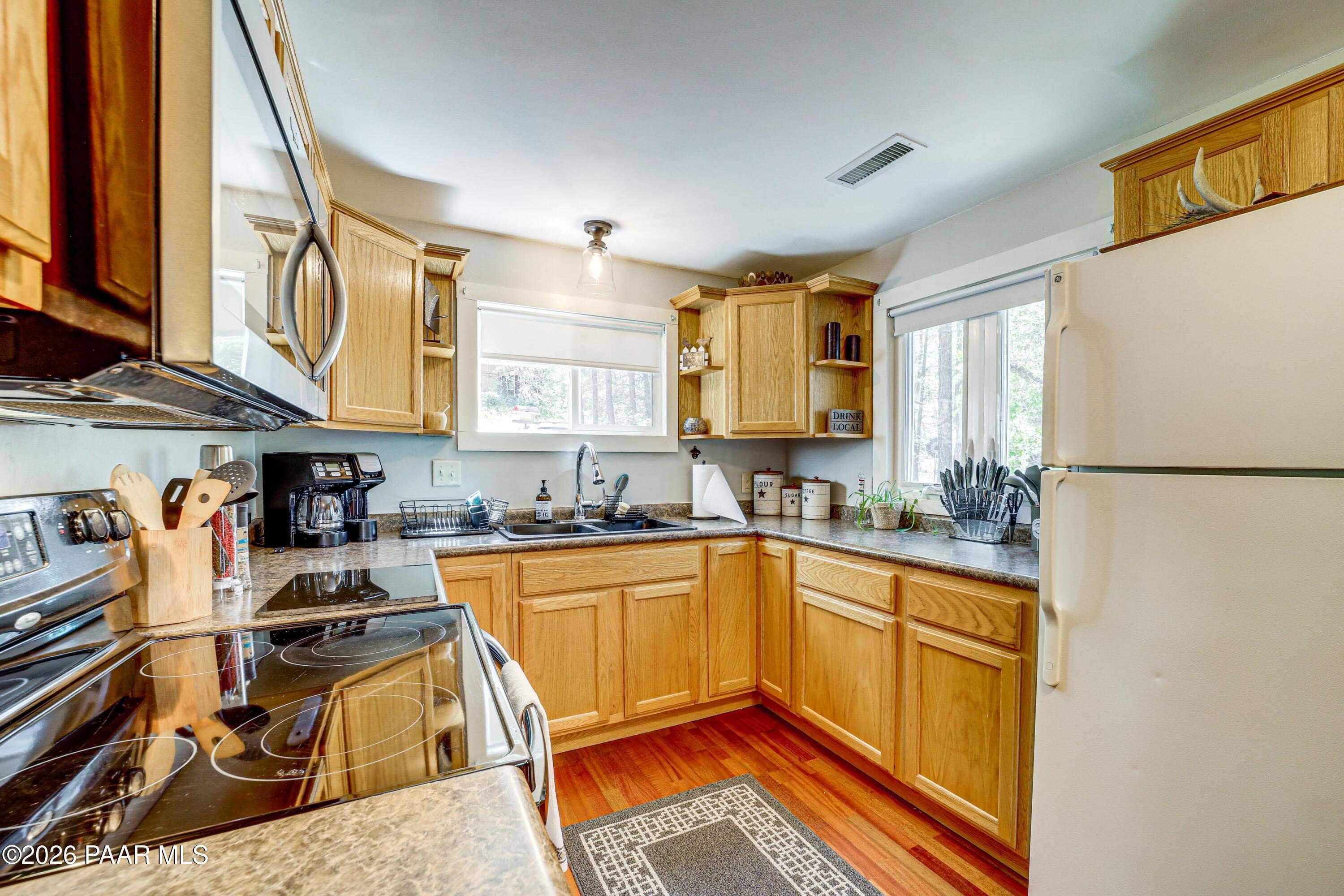 1419 W Mckee Mine Road