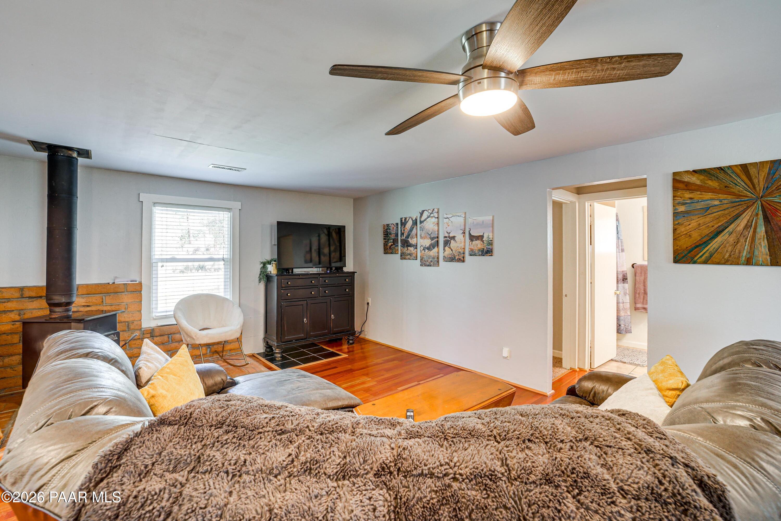 1419 W Mckee Mine Road