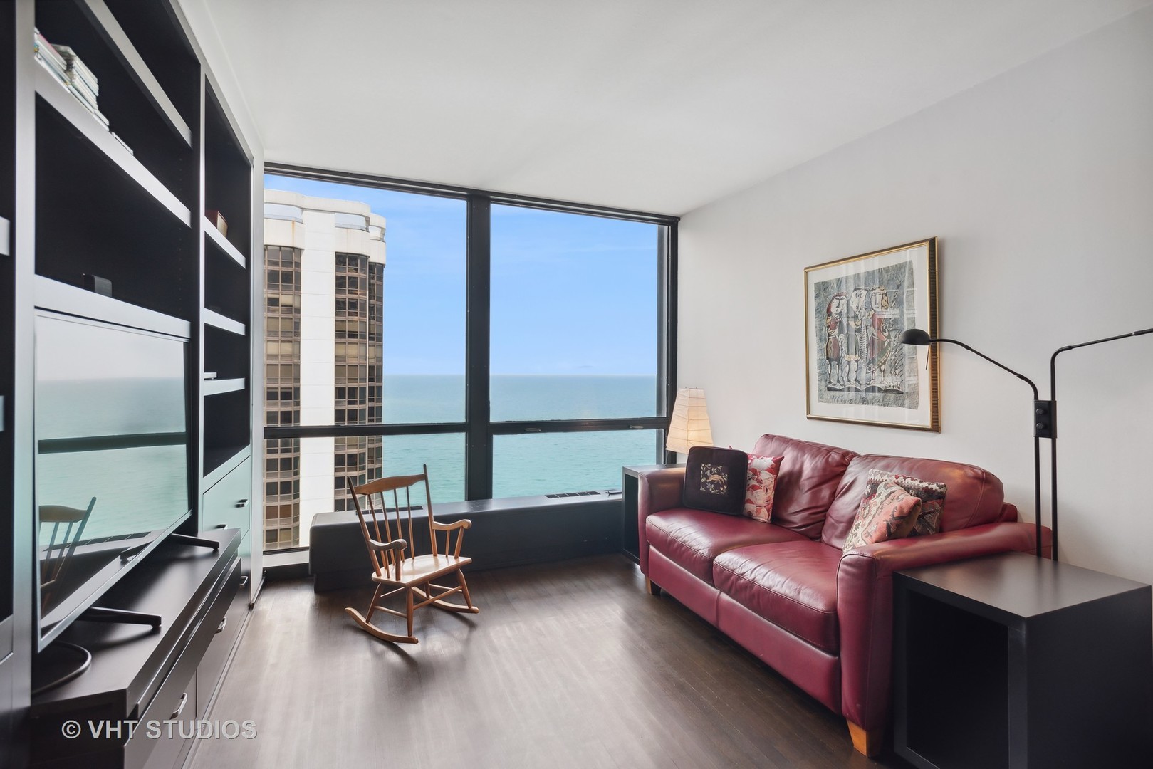 900 N Lake Shore Drive Unit: 2807-05
