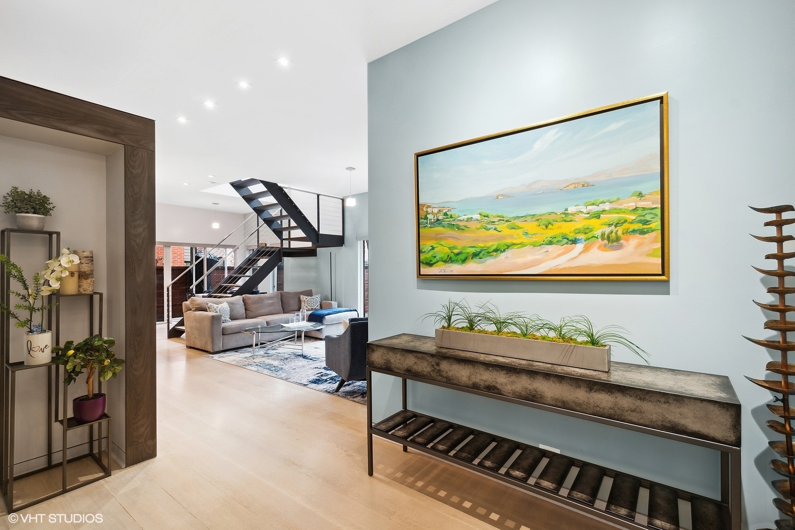 1632 N HUDSON Avenue Unit: 6