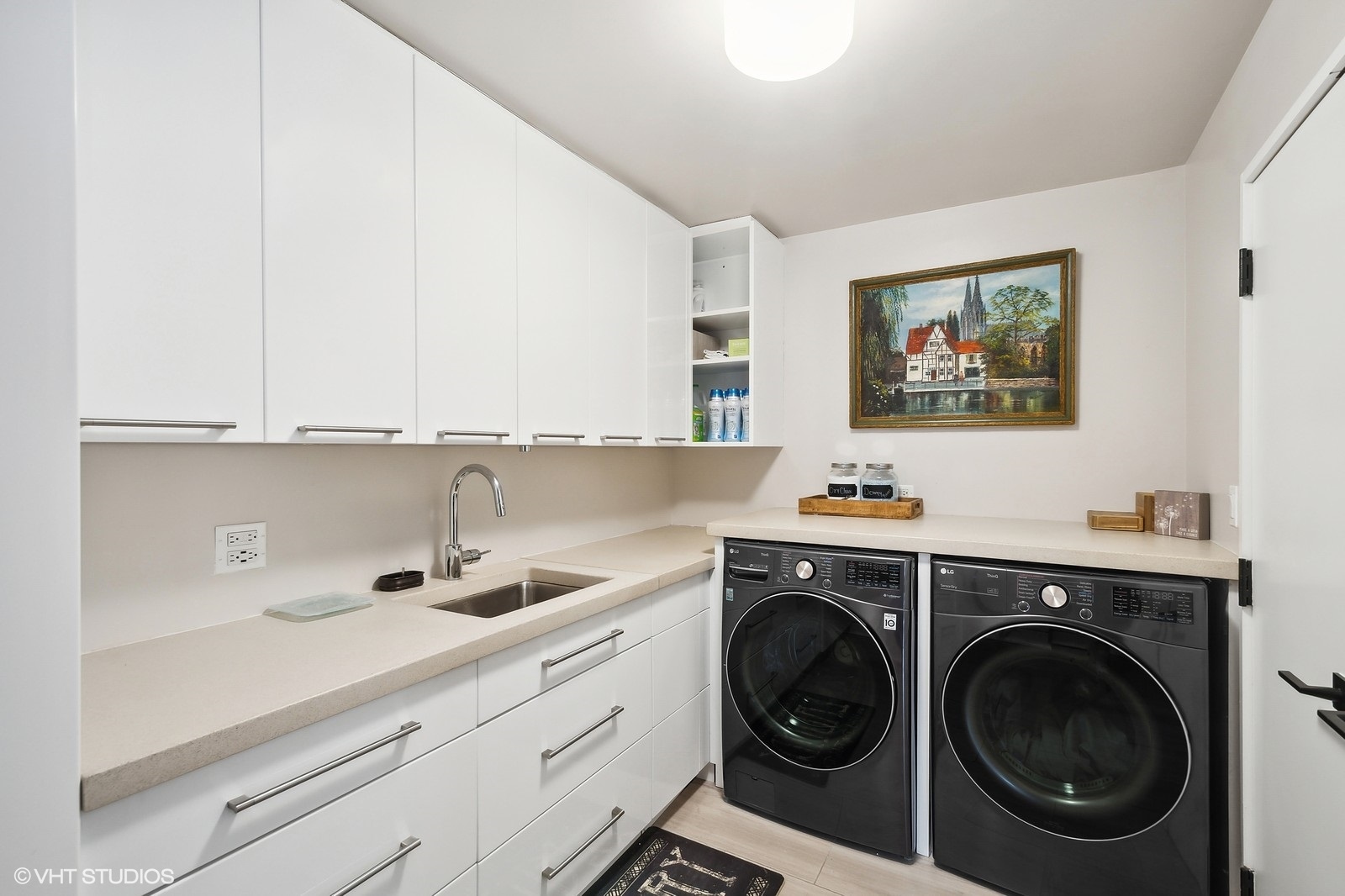 1632 N HUDSON Avenue Unit: 6