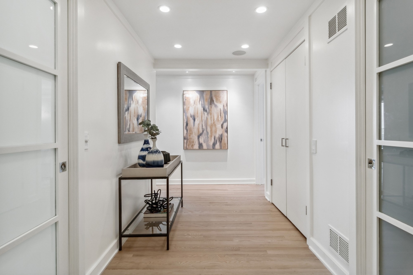 161 E CHICAGO Avenue Unit: 45FG