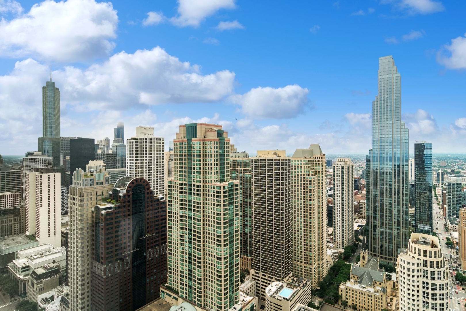 161 E CHICAGO Avenue Unit: 45FG