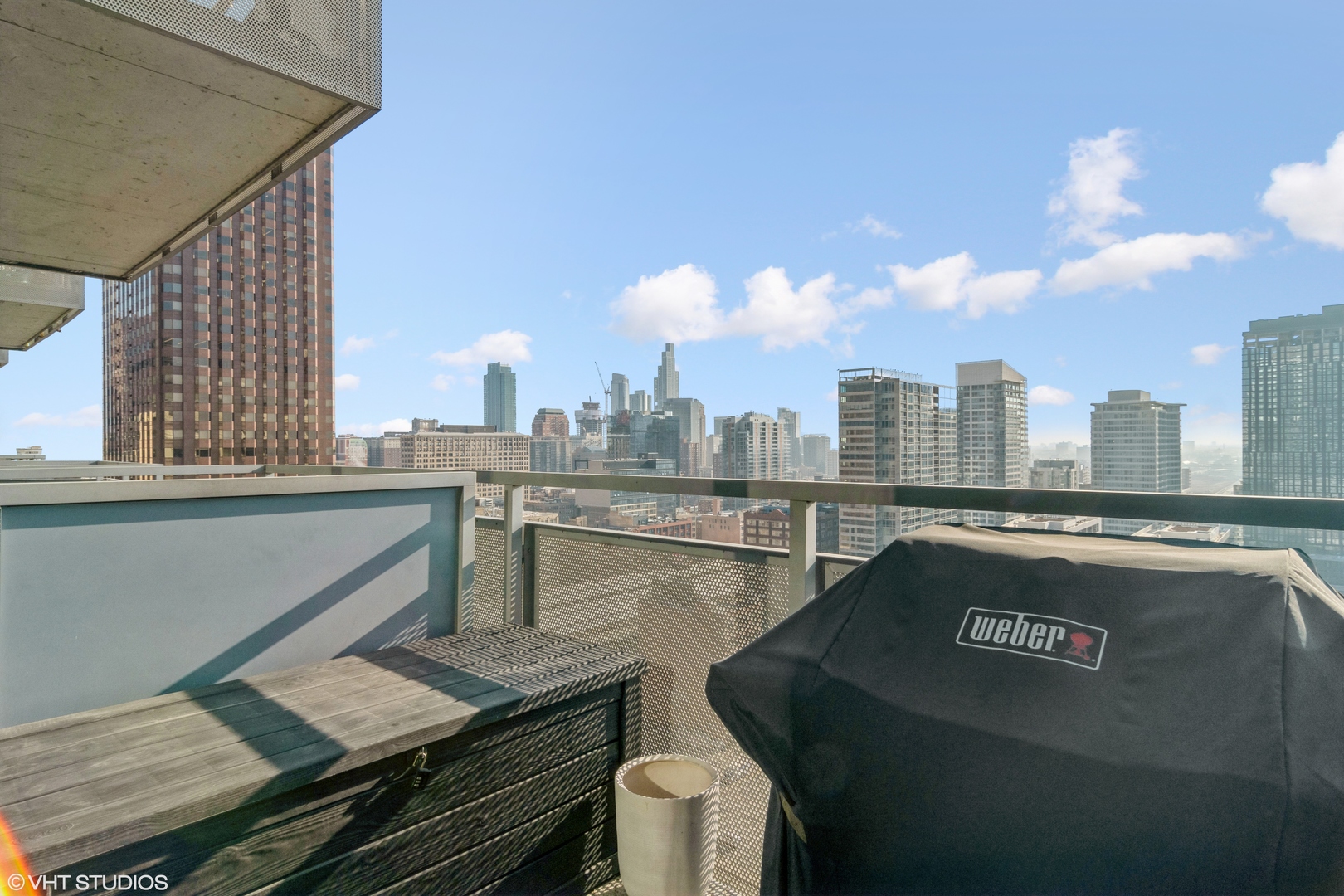 235 W Van Buren Street Unit: 2510