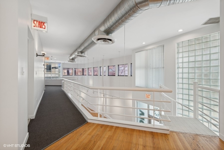 740 N Ogden Avenue Unit: 1