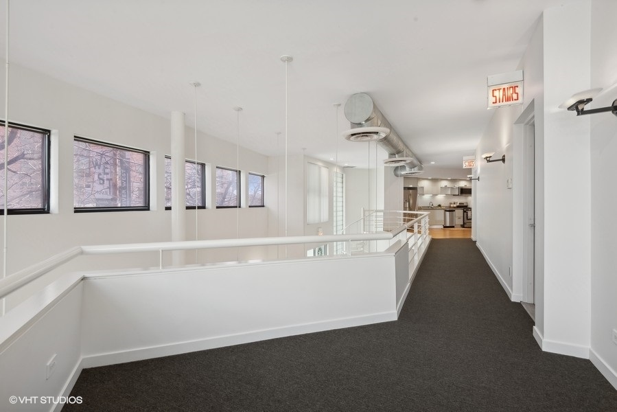 740 N Ogden Avenue Unit: 1