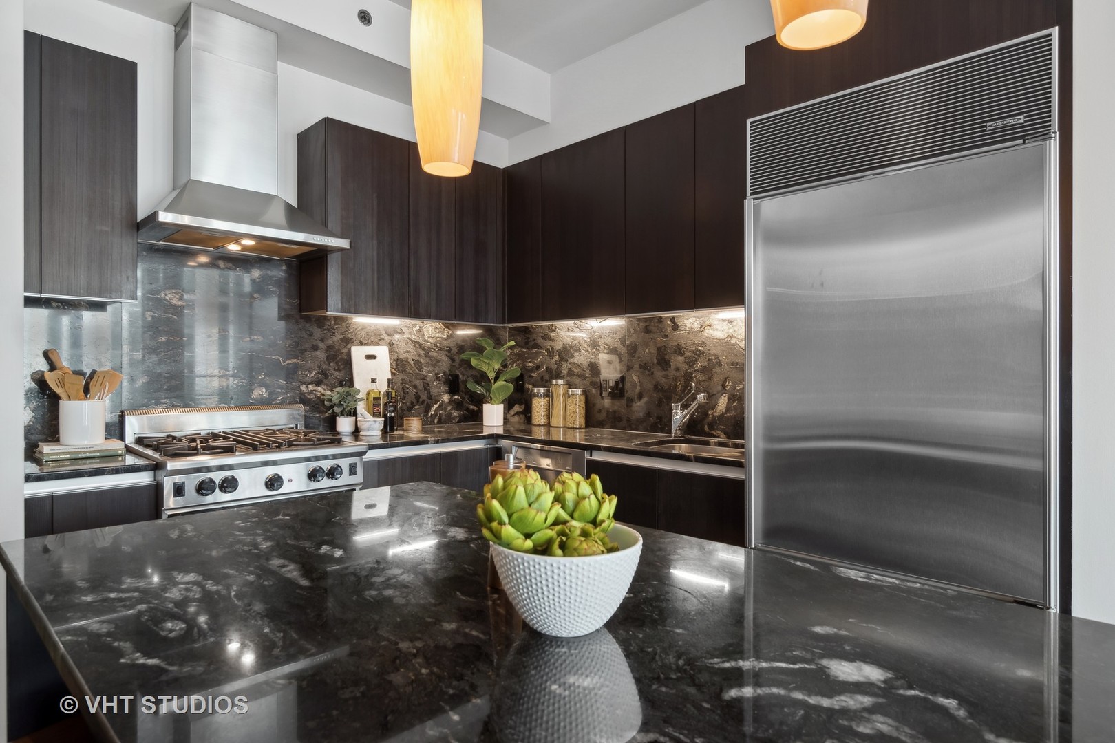 600 N Fairbanks Court Unit: 1805