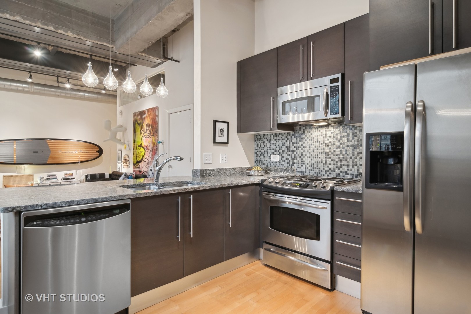 1050 W HUBBARD Street Unit: 1D
