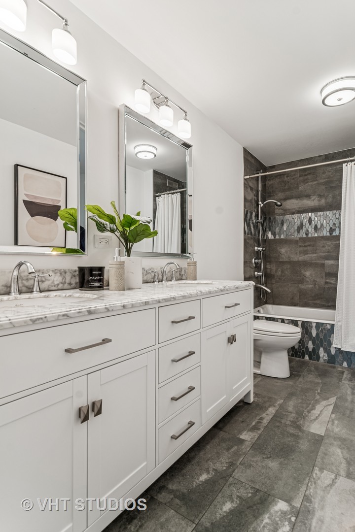 360 E RANDOLPH Street Unit: 407