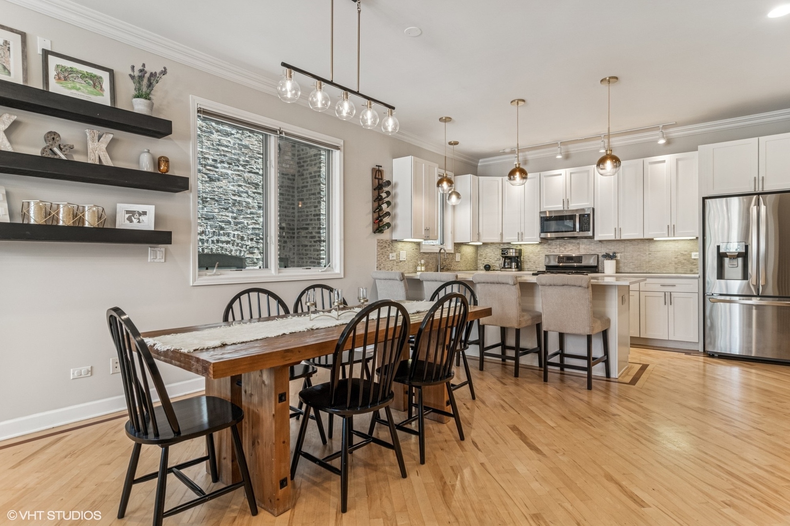 1725 W Pierce Avenue Unit: 1