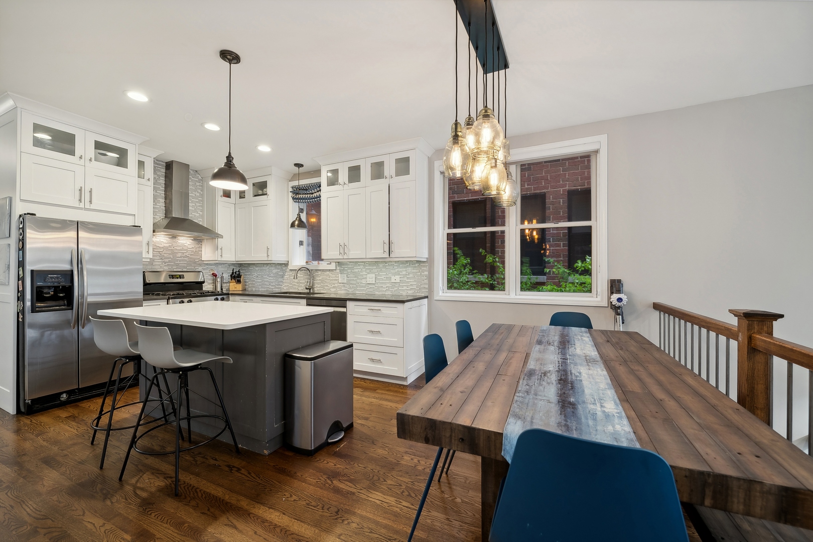 1925 N Damen Avenue Unit: 1