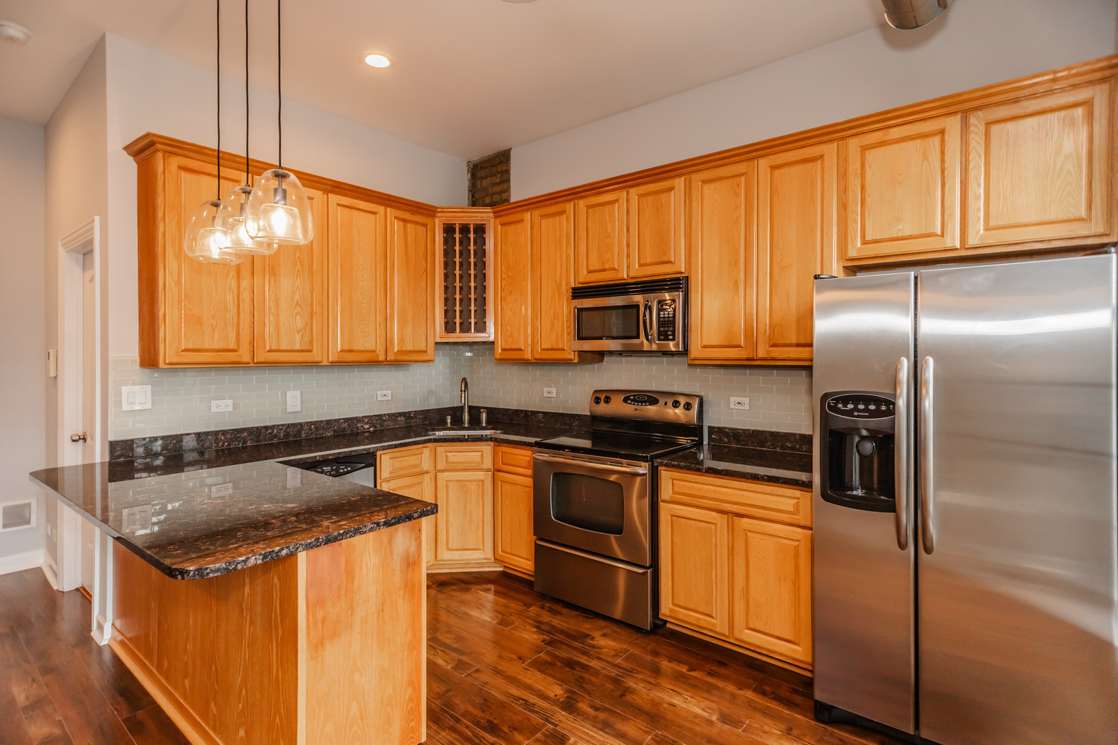 2212 N Campbell Avenue Unit: 2D