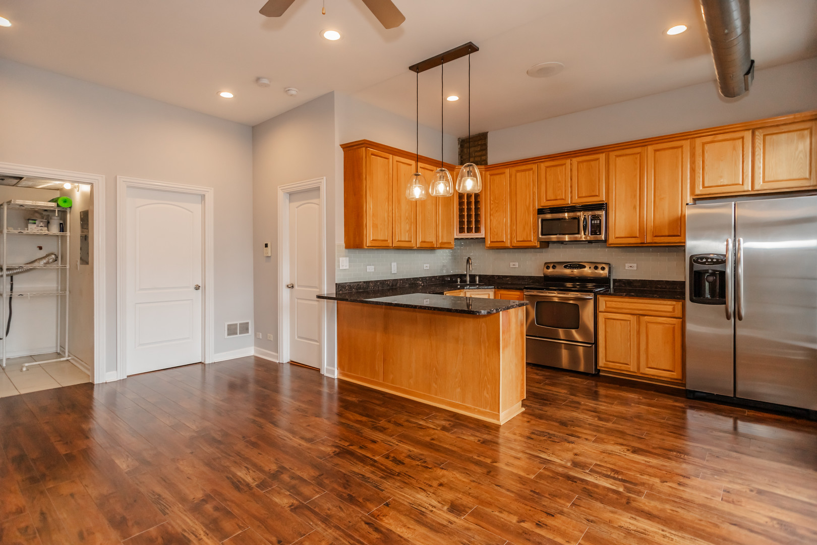 2212 N Campbell Avenue Unit: 2D