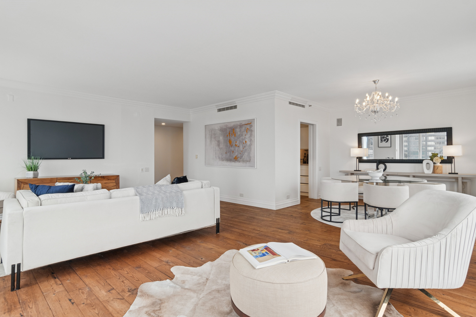 161 E Chicago Avenue Unit: 34F