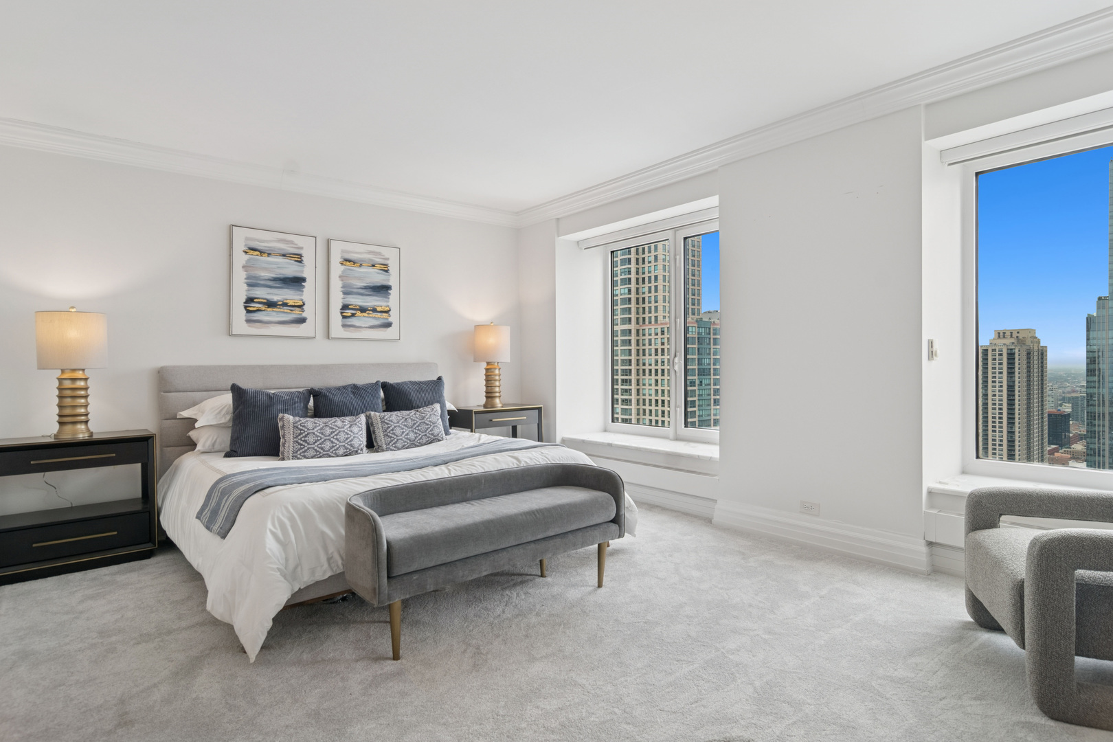 161 E Chicago Avenue Unit: 34F