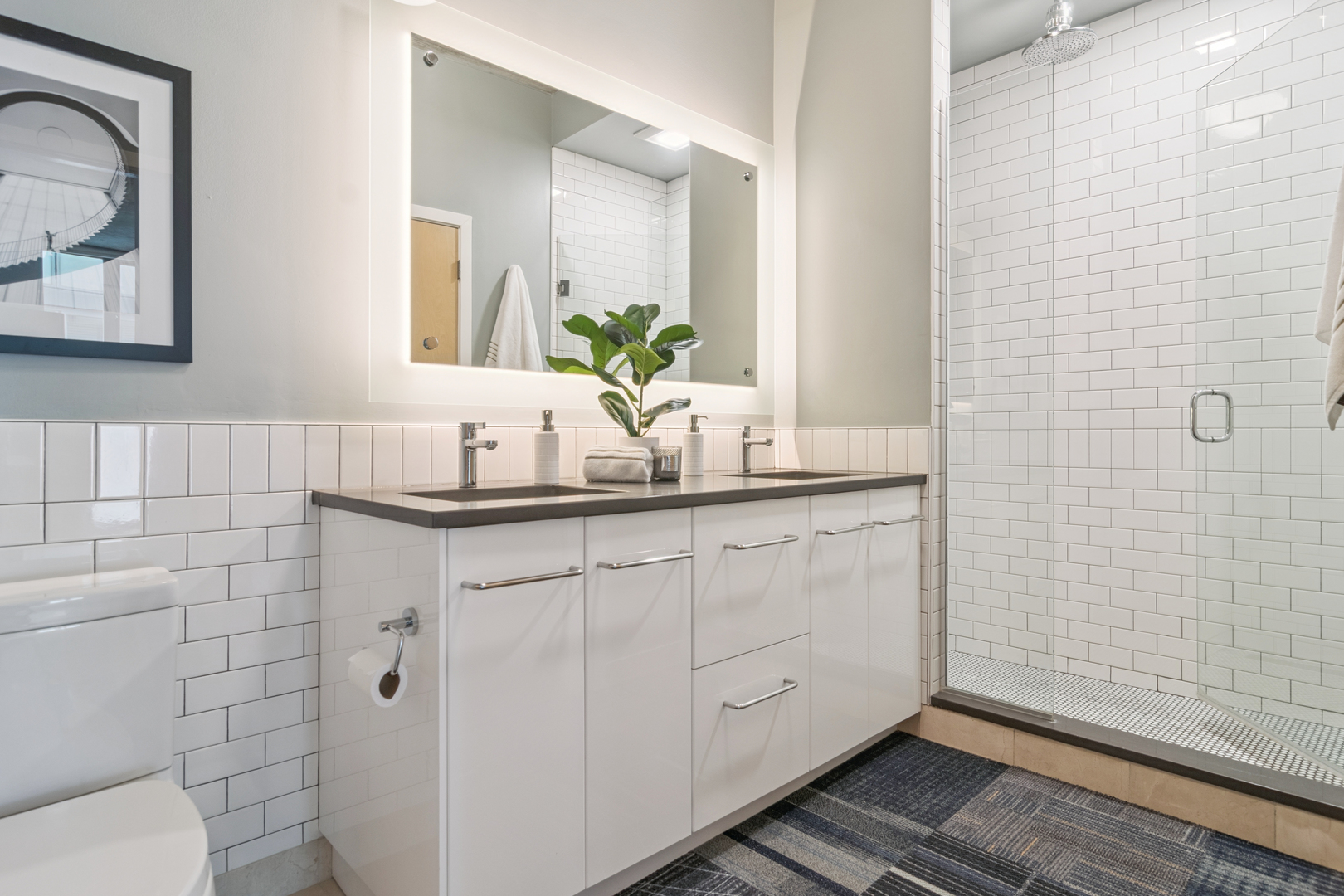 321 S Sangamon Street Unit: 501