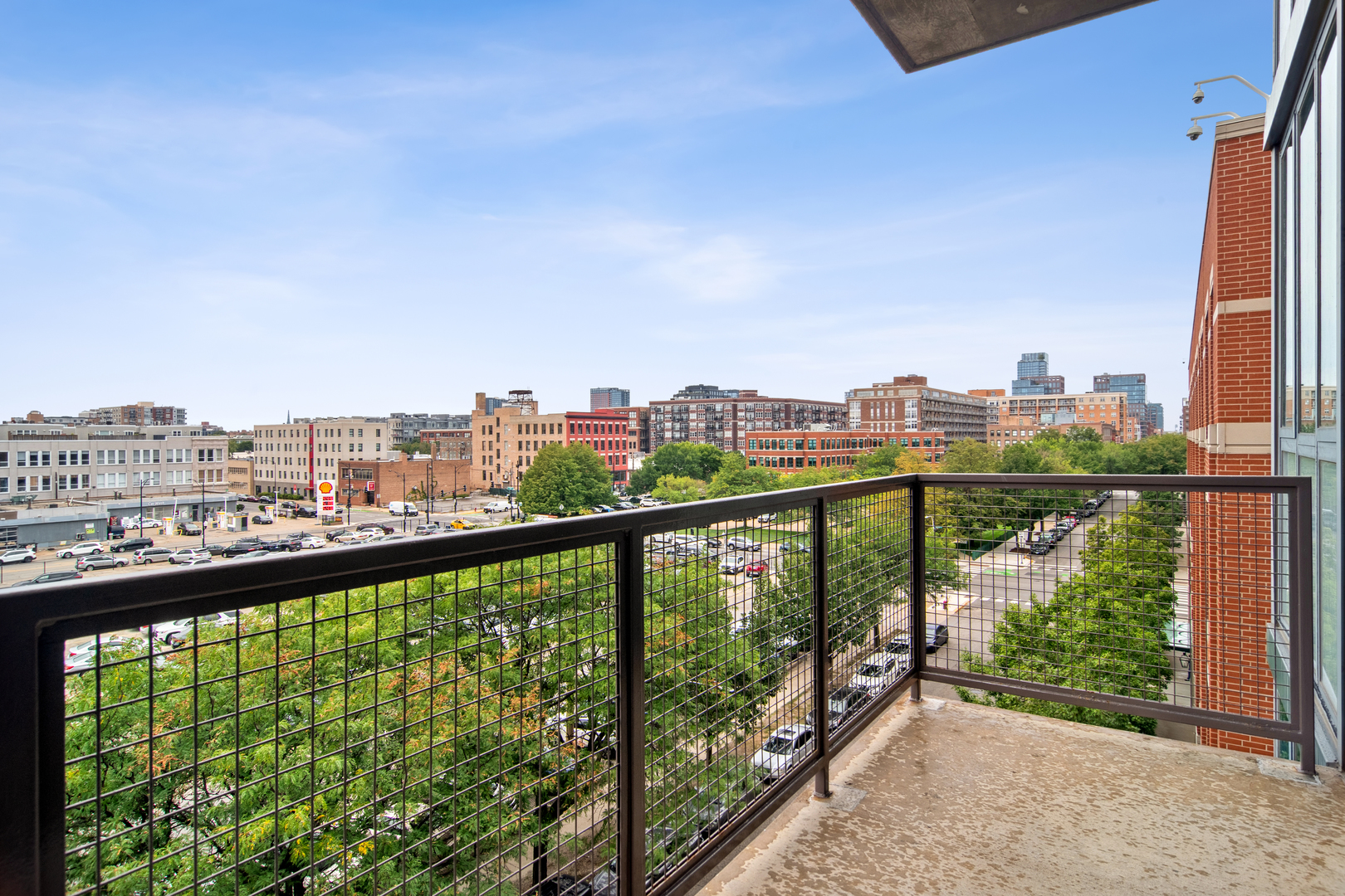 321 S Sangamon Street Unit: 501