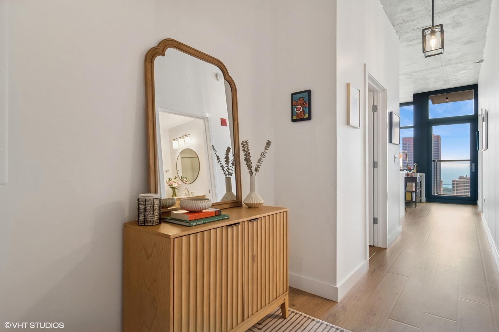 235 W Van Buren Street Unit: 4002