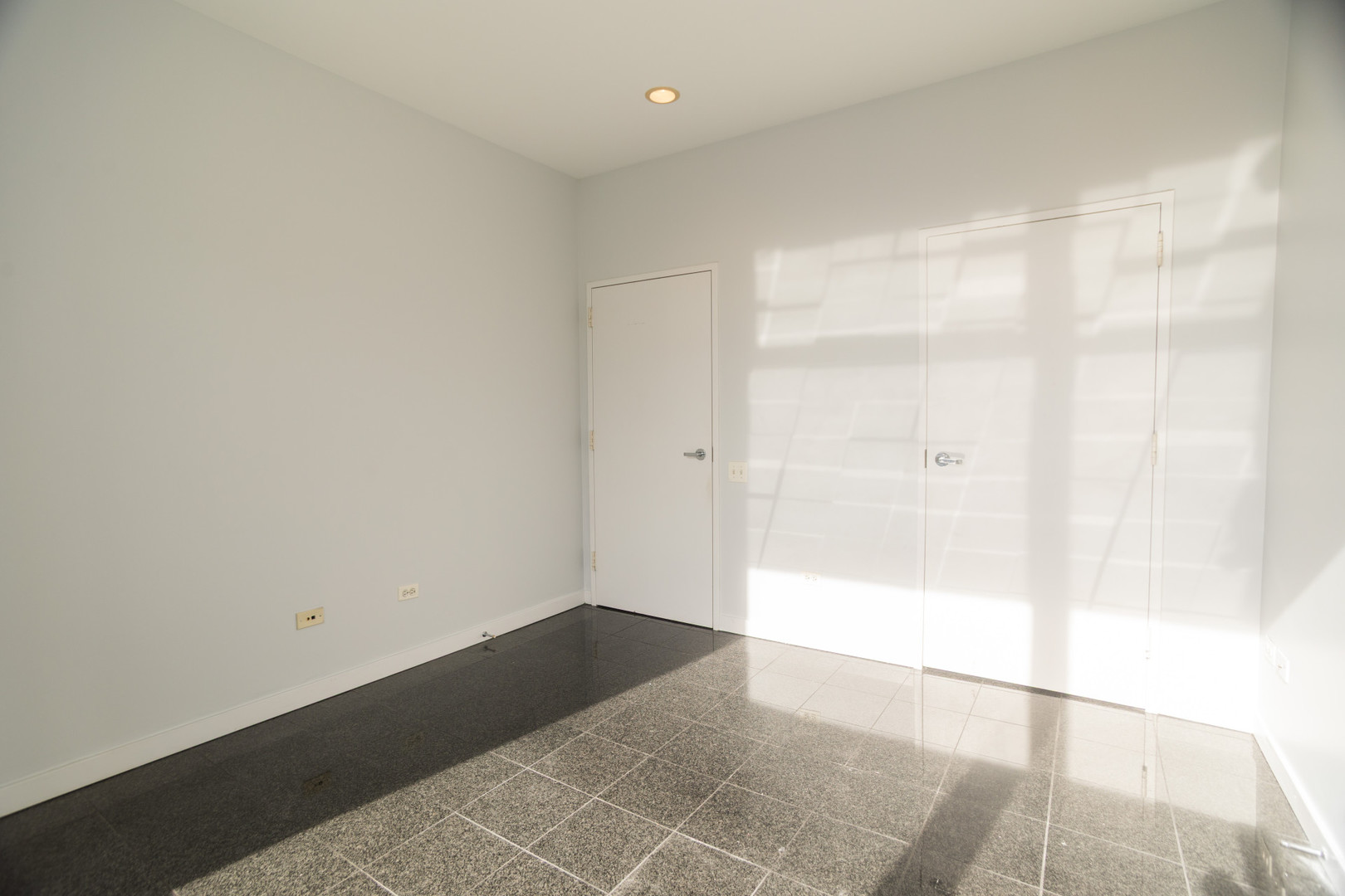 653 N Kingsbury Street Unit: 2308