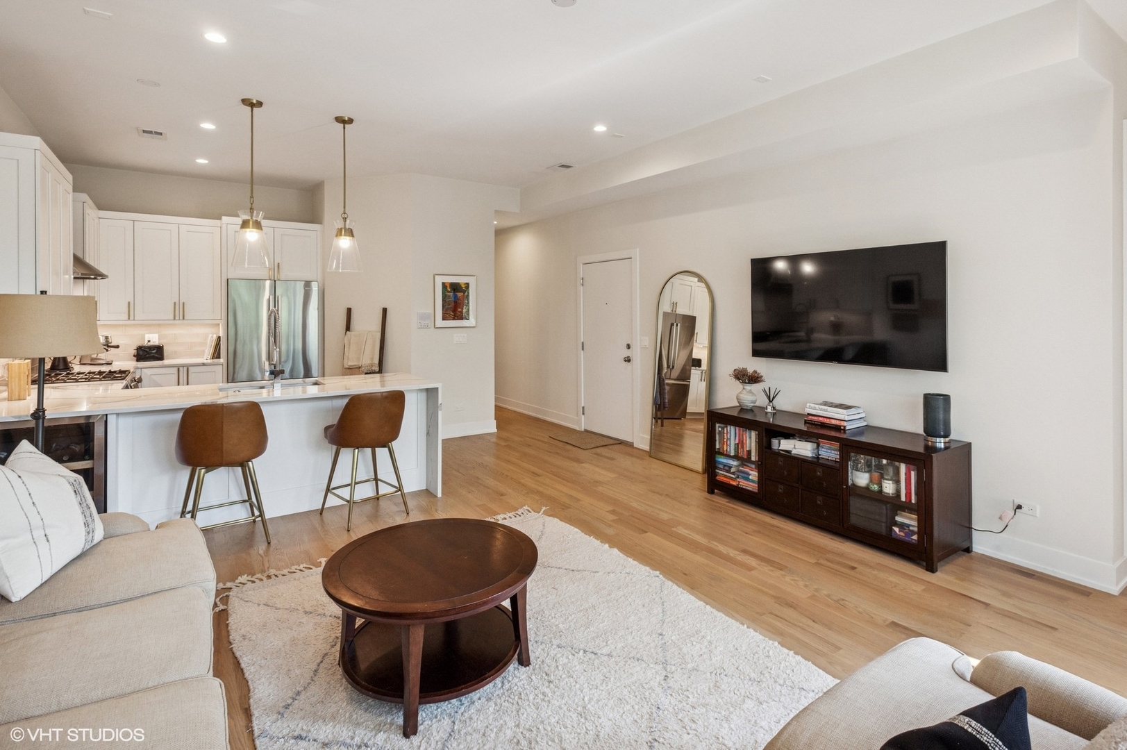 1753 N kedzie Boulevard Unit: 2