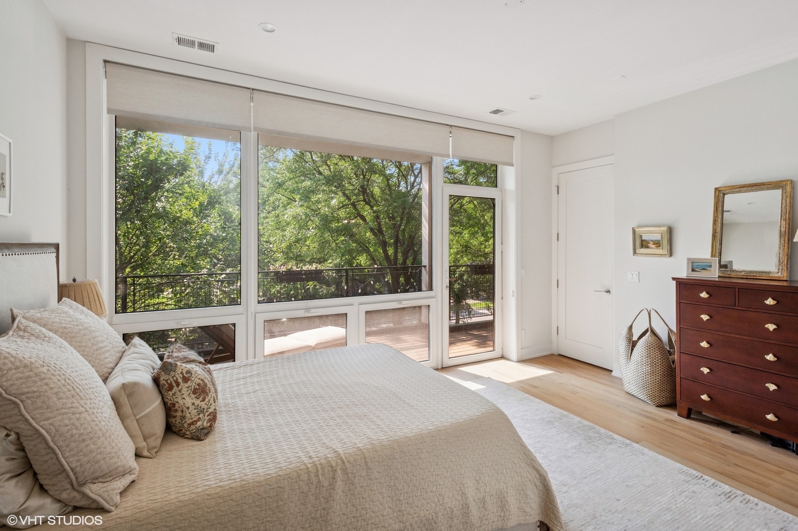 1753 N kedzie Boulevard Unit: 2