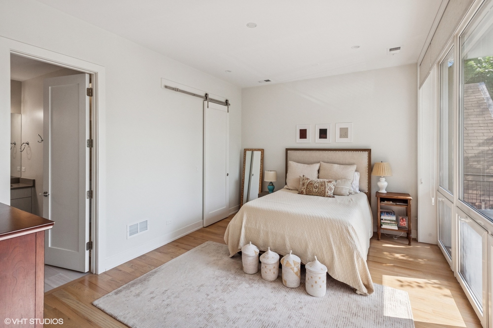 1753 N kedzie Boulevard Unit: 2