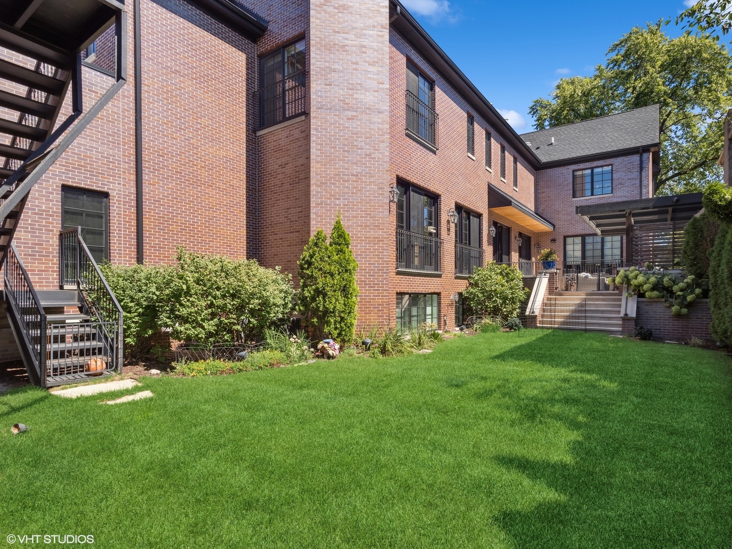 2030 N Honore Street